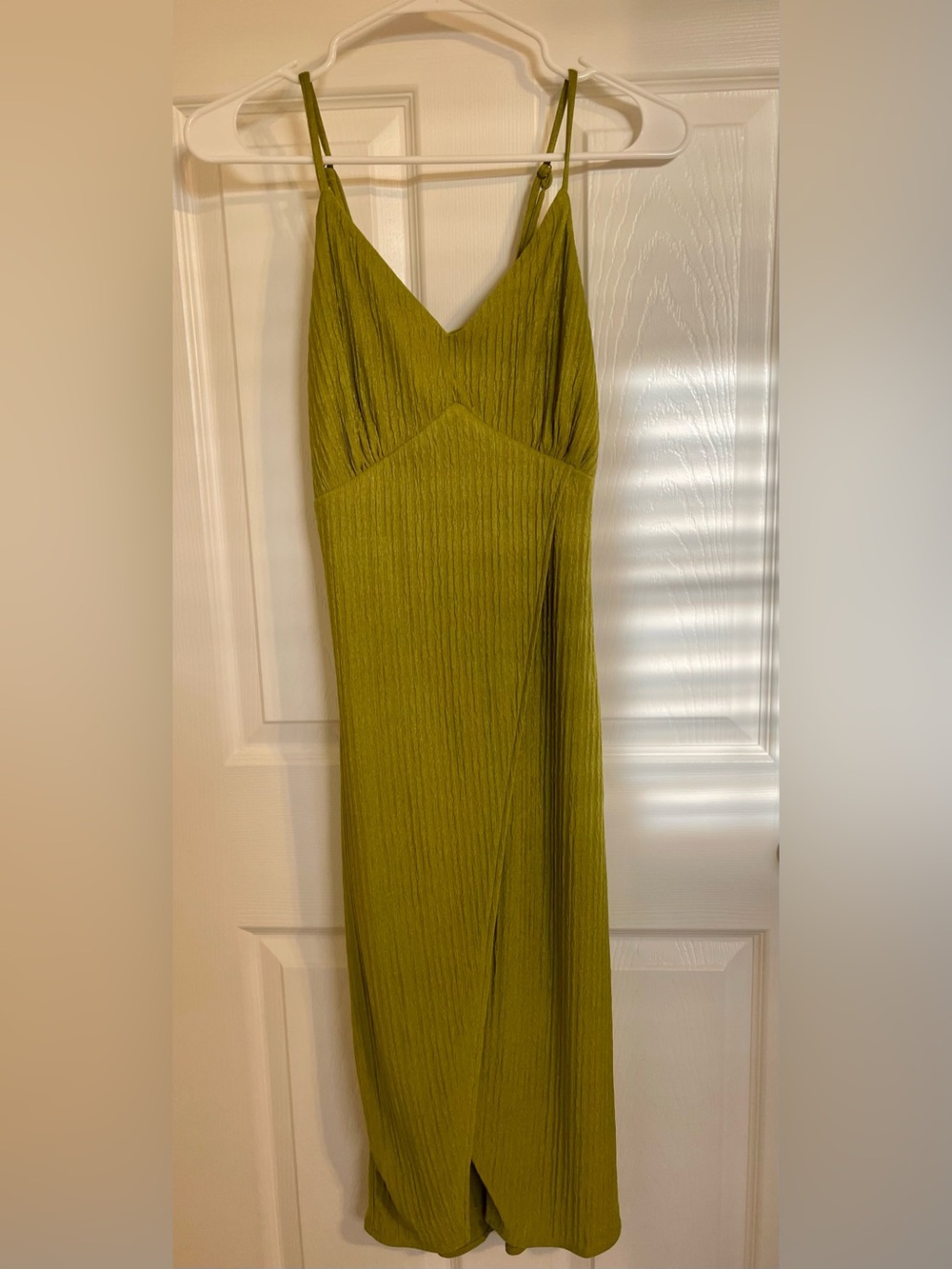 Lulu's Olive Green Textured Spaghetti-Strap Maxi Dress